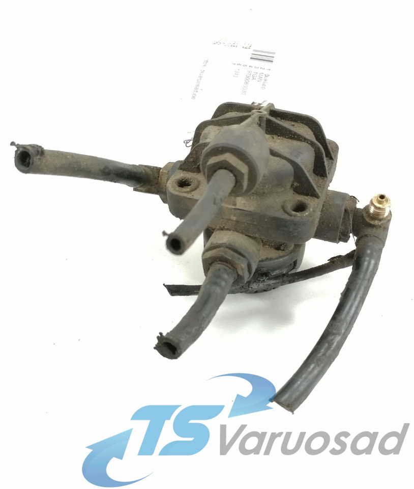 MAN Air pressure control valve 9730060030 - Valve de frein pour Camion: photos 1 MAN Air pressure control valve 9730060030 - Valve de frein pour Camion: photos 1
