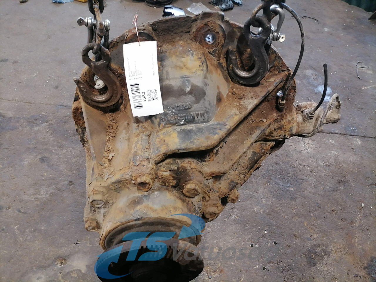 MAN Axel gear 3,7 81350106133 - Moteur de translation pour Camion: photos 4 MAN Axel gear 3,7 81350106133 - Moteur de translation pour Camion: photos 4