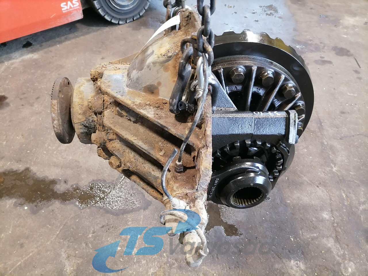 MAN Axel gear 3,7 81350106133 - Moteur de translation pour Camion: photos 1 MAN Axel gear 3,7 81350106133 - Moteur de translation pour Camion: photos 1