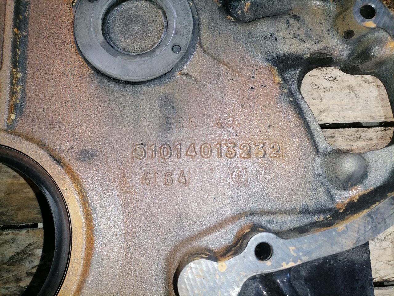 MAN Flywheel housing 51014013232 - Volant moteur pour Camion: photos 5 MAN Flywheel housing 51014013232 - Volant moteur pour Camion: photos 5