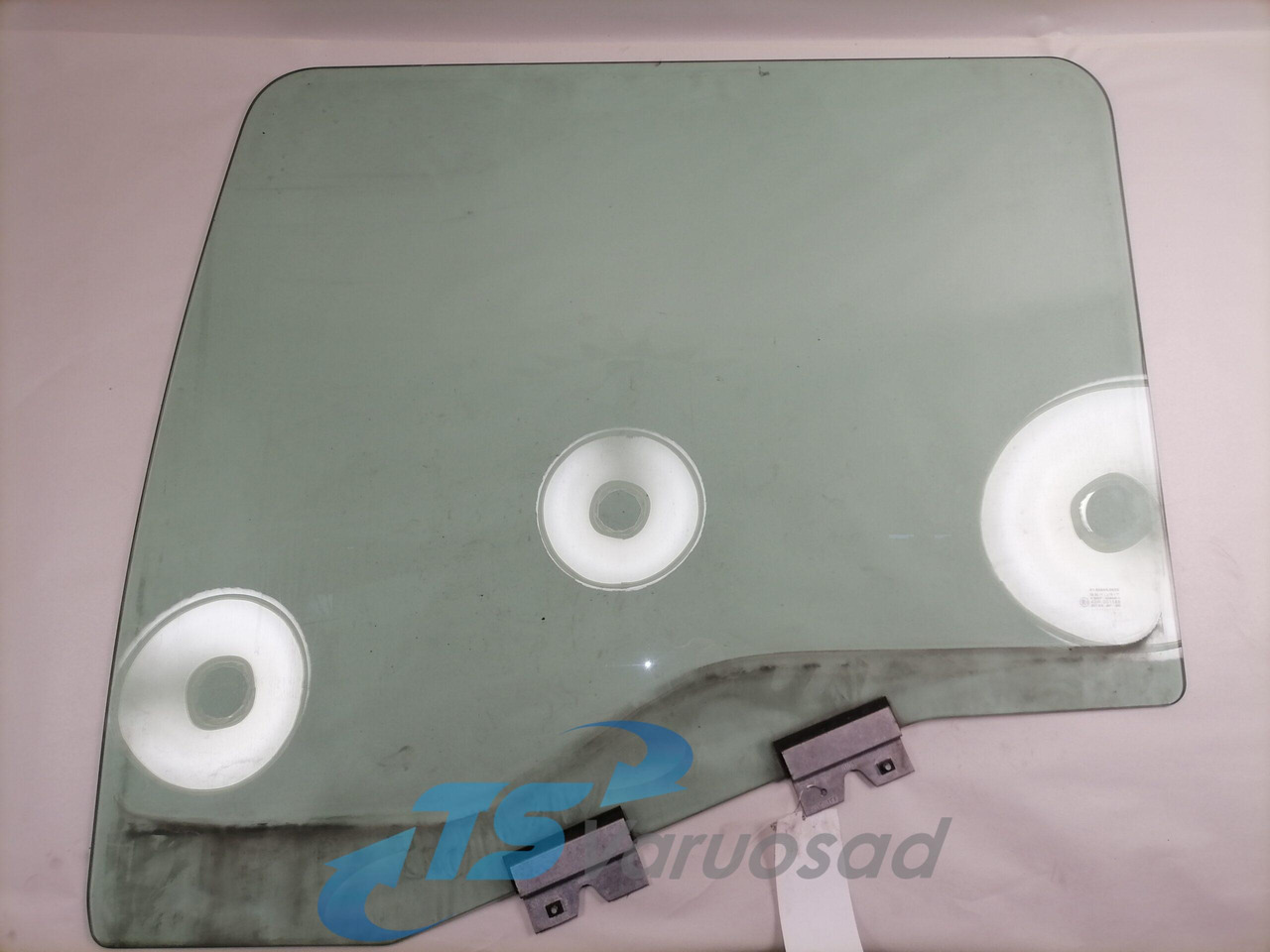MAN Küljeklaas, vasak 81626456043 - Fenêtre et pièces pour Camion: photos 2 MAN Küljeklaas, vasak 81626456043 - Fenêtre et pièces pour Camion: photos 2