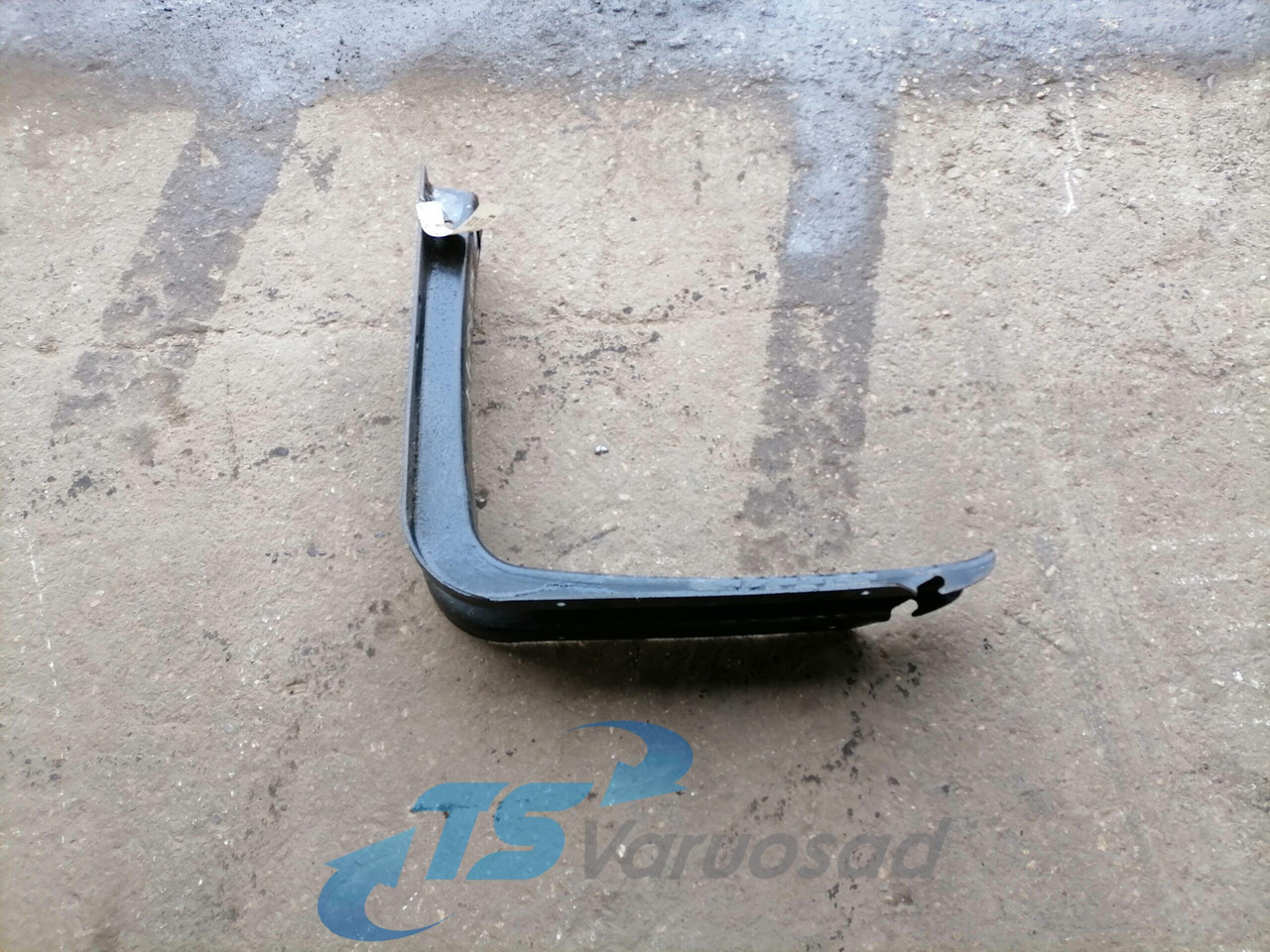 MAN Kütusepaagi kandur, MAN 81418010256 - Réservoir de carburant pour Camion: photos 2 MAN Kütusepaagi kandur, MAN 81418010256 - Réservoir de carburant pour Camion: photos 2