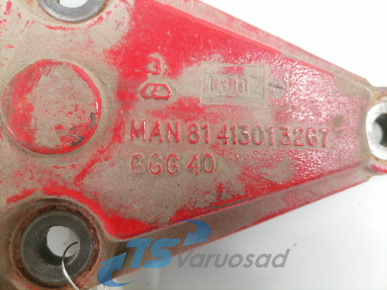 MAN Leaf spring bracket 81413013267 - Suspension pour Camion: photos 3 MAN Leaf spring bracket 81413013267 - Suspension pour Camion: photos 3