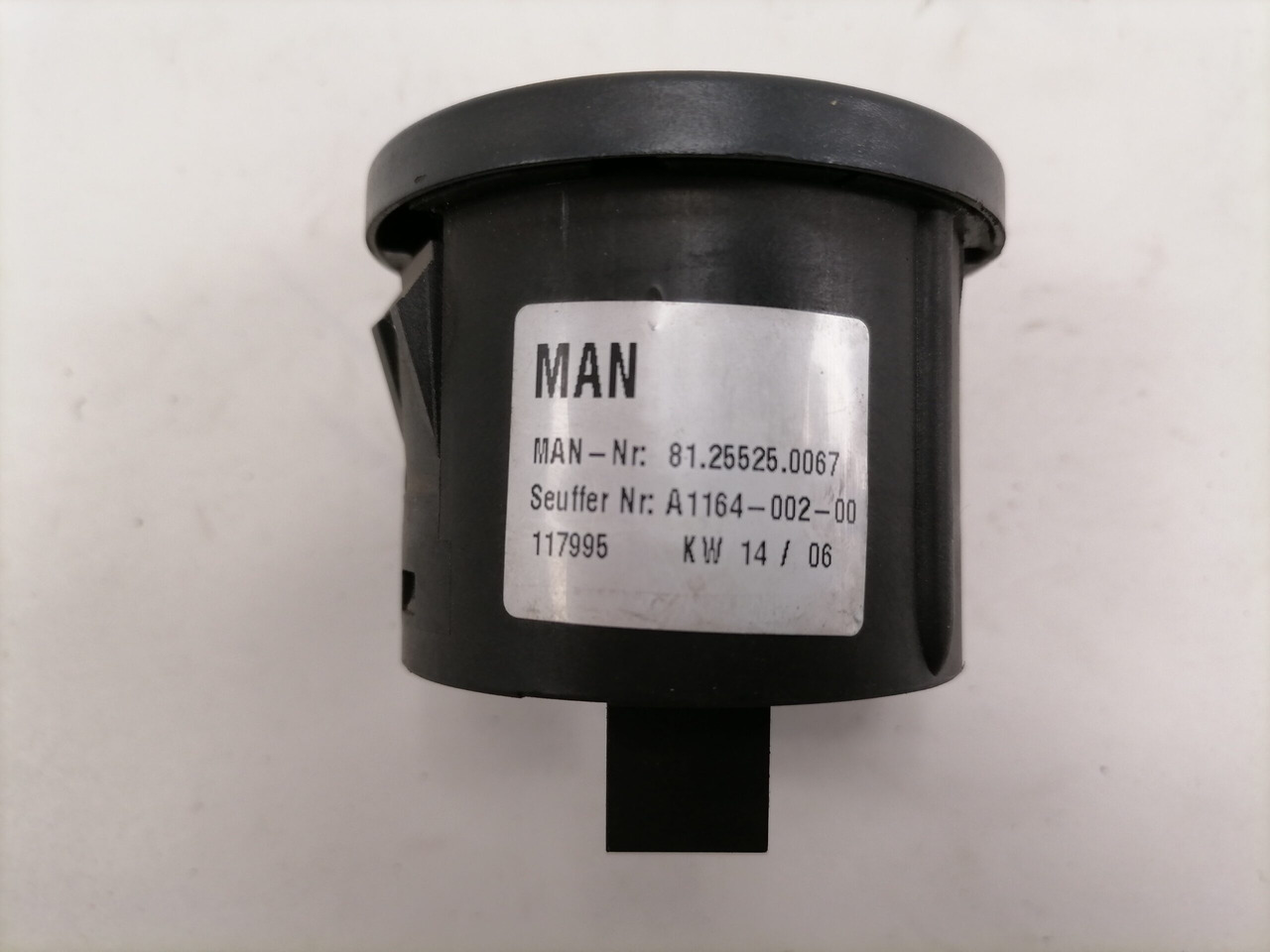 MAN Lüliti, differentsiaalilukk 81255250067 - Cabine pour Camion: photos 2 MAN Lüliti, differentsiaalilukk 81255250067 - Cabine pour Camion: photos 2