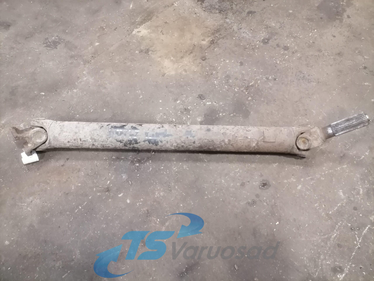 MAN Propeller shaft 81393326148 - Arbre à cardan pour Camion: photos 2 MAN Propeller shaft 81393326148 - Arbre à cardan pour Camion: photos 2