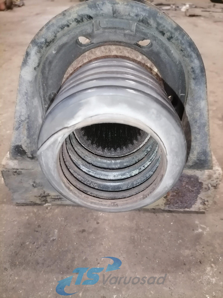 MAN Propeller shaft 81393826179 - Arbre à cardan pour Camion: photos 4 MAN Propeller shaft 81393826179 - Arbre à cardan pour Camion: photos 4