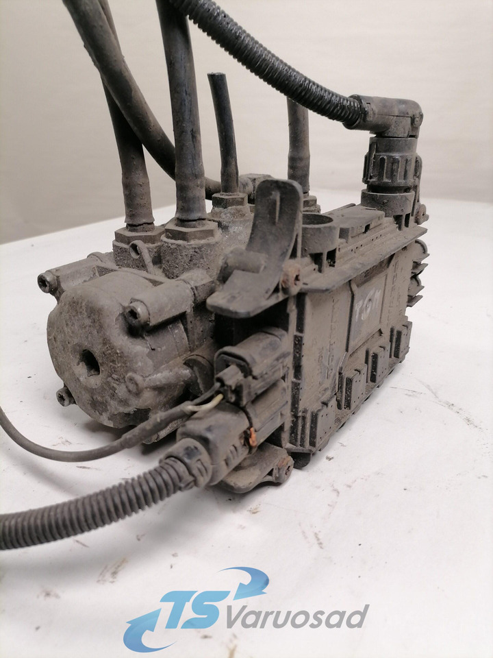 MAN Rear axel brake pressure control valve 4801041030 - Valve de frein pour Camion: photos 3 MAN Rear axel brake pressure control valve 4801041030 - Valve de frein pour Camion: photos 3