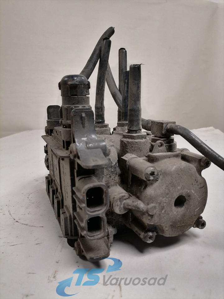 MAN Rear axel brake pressure control valve 4801041030 - Valve de frein pour Camion: photos 4 MAN Rear axel brake pressure control valve 4801041030 - Valve de frein pour Camion: photos 4