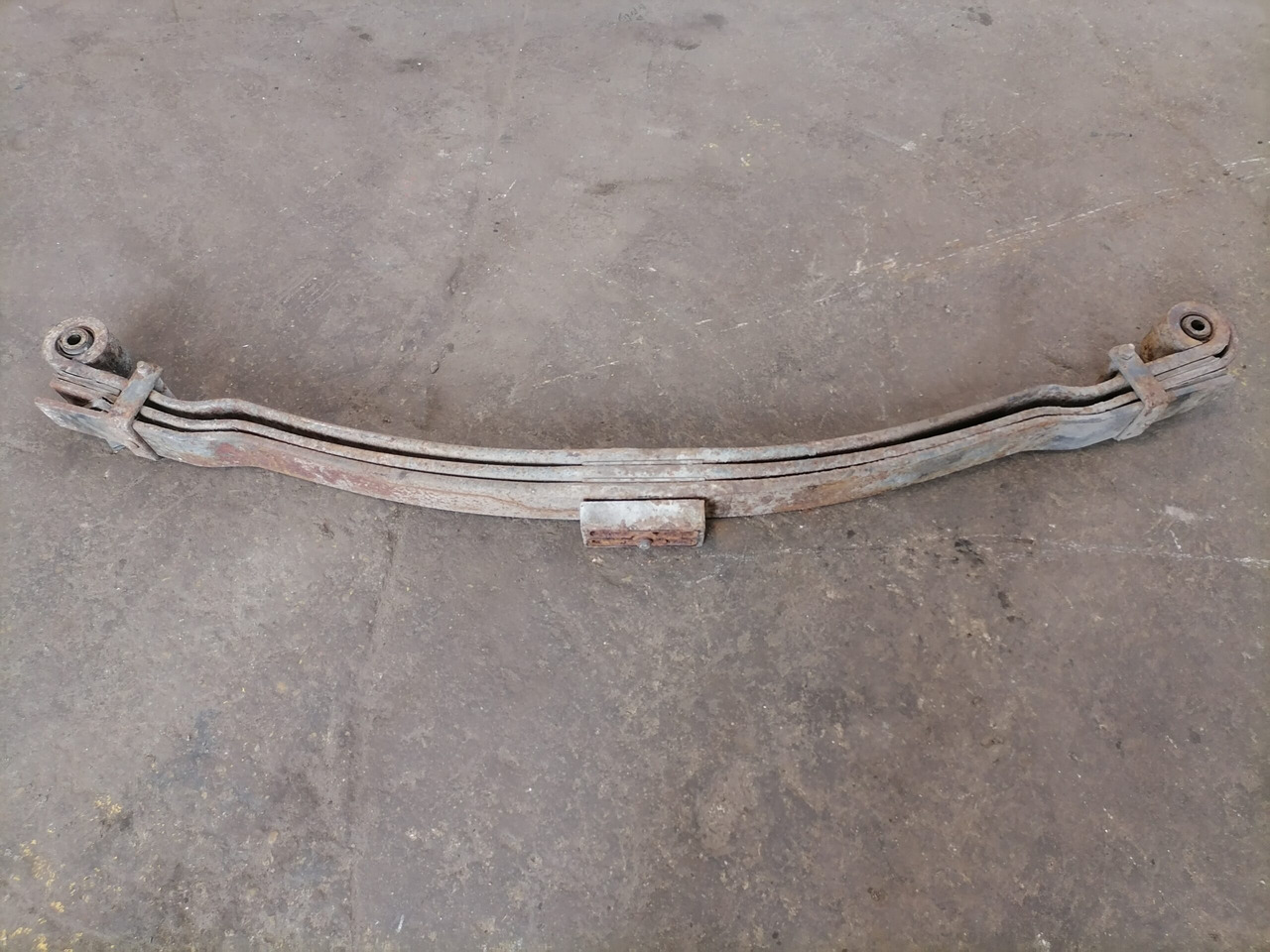 MAN Spring 81434026217 - Suspension du ressort pour Camion: photos 3 MAN Spring 81434026217 - Suspension du ressort pour Camion: photos 3