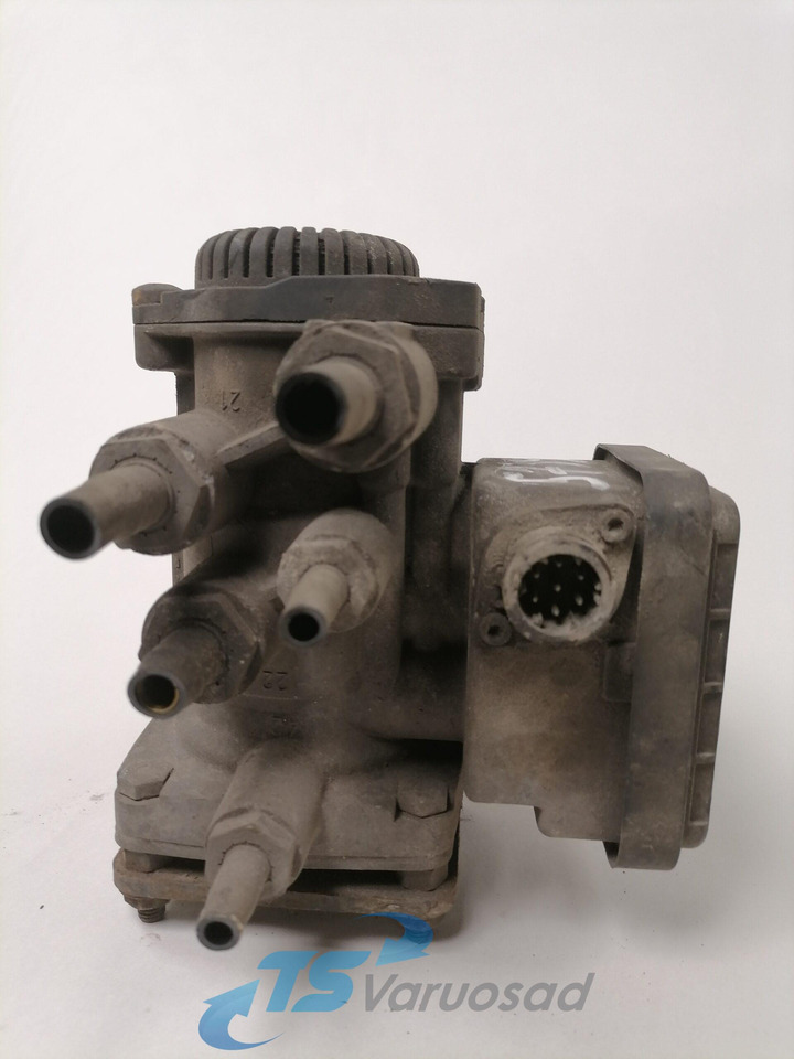 MAN Trailer brake pressure control 81523016209 - Valve de frein pour Camion: photos 1 MAN Trailer brake pressure control 81523016209 - Valve de frein pour Camion: photos 1