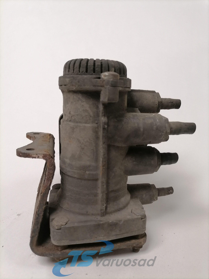 MAN Trailer brake pressure control 81523016209 - Valve de frein pour Camion: photos 5 MAN Trailer brake pressure control 81523016209 - Valve de frein pour Camion: photos 5
