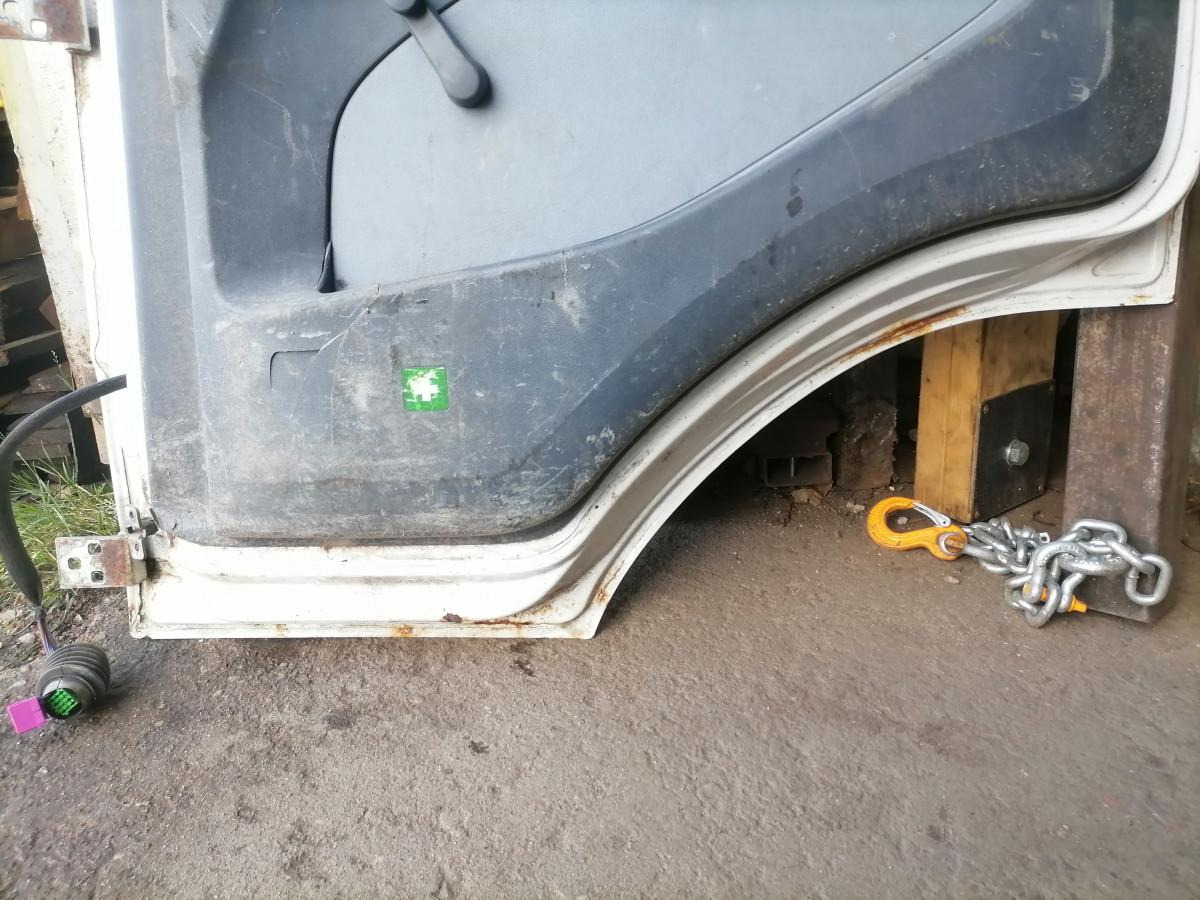 MB MB uks, parem A9737201805 - Portière et pièces pour Camion: photos 5 MB MB uks, parem A9737201805 - Portière et pièces pour Camion: photos 5