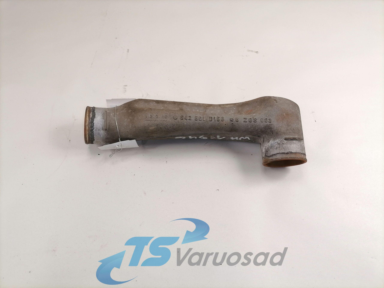 Mercedes-Benz Coolant pipe A9425010156 - Système de refroidissement pour Camion: photos 1 Mercedes-Benz Coolant pipe A9425010156 - Système de refroidissement pour Camion: photos 1