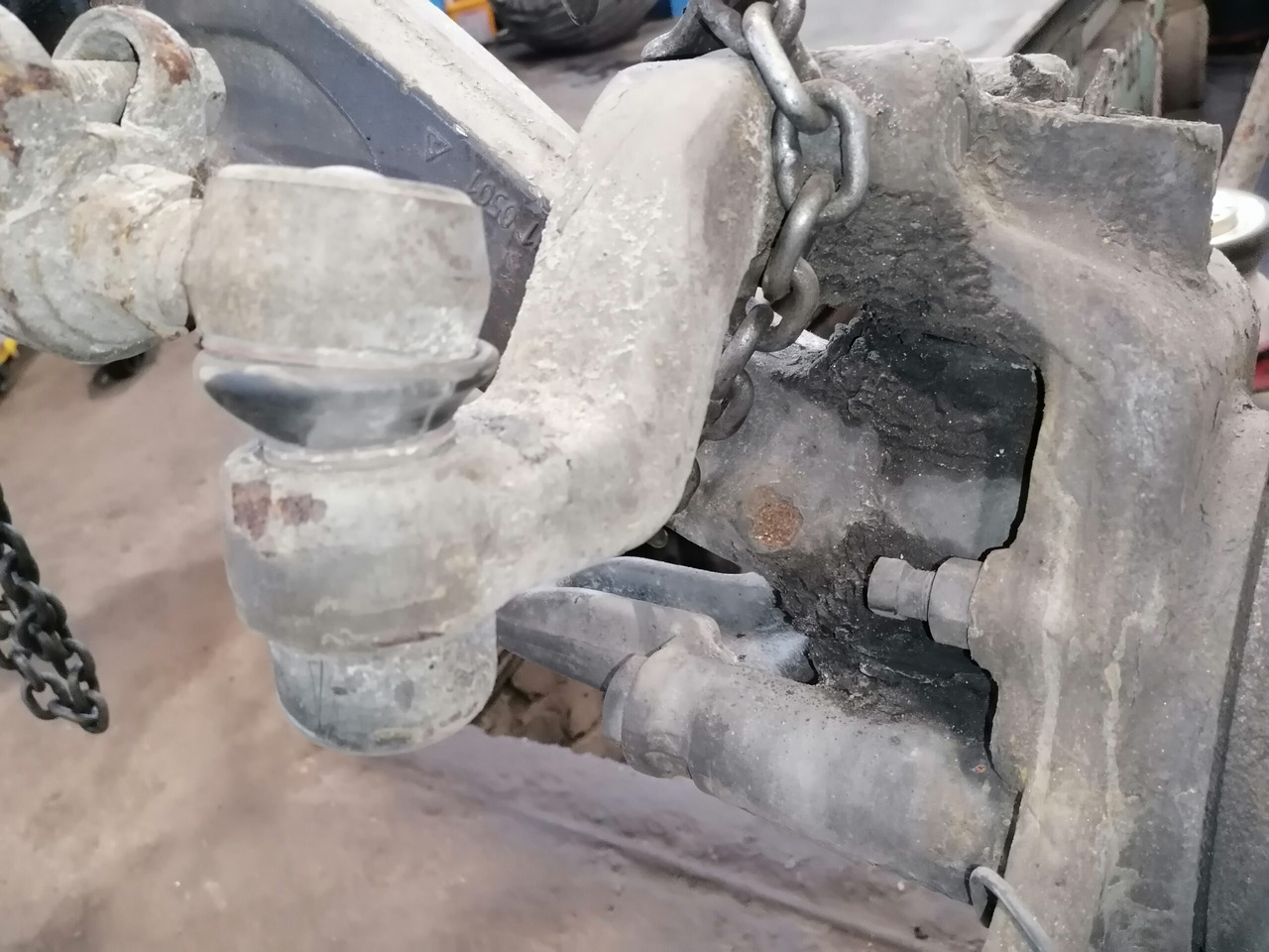 Mercedes-Benz Esisilla tala A9603310501 - Essieu avant pour Camion: photos 3 Mercedes-Benz Esisilla tala A9603310501 - Essieu avant pour Camion: photos 3