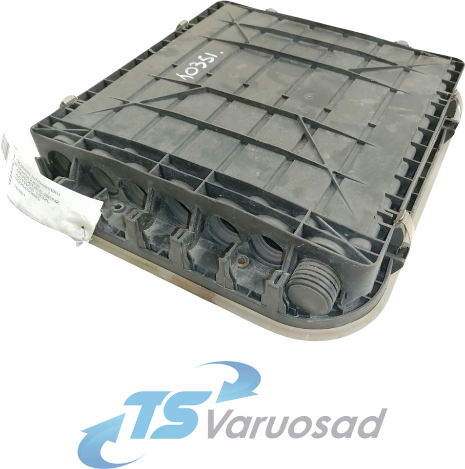 Mercedes-Benz Kabiini juhtmestiku harukarbi kate 0005400882 - Fusible pour Camion: photos 1 Mercedes-Benz Kabiini juhtmestiku harukarbi kate 0005400882 - Fusible pour Camion: photos 1