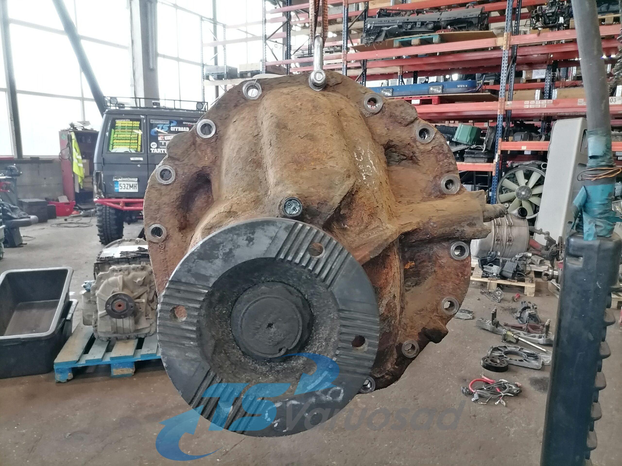 Mercedes-Benz Reduktor R485-13A/C22.5 2,92 9460712 - Moteur de translation pour Camion: photos 2 Mercedes-Benz Reduktor R485-13A/C22.5 2,92 9460712 - Moteur de translation pour Camion: photos 2