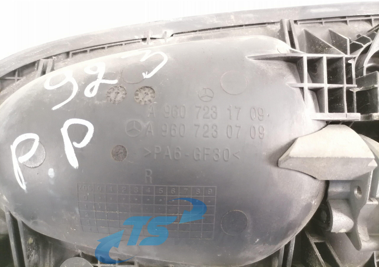 Mercedes-Benz Ukselink A9607231709 - Portière et pièces pour Camion: photos 3 Mercedes-Benz Ukselink A9607231709 - Portière et pièces pour Camion: photos 3