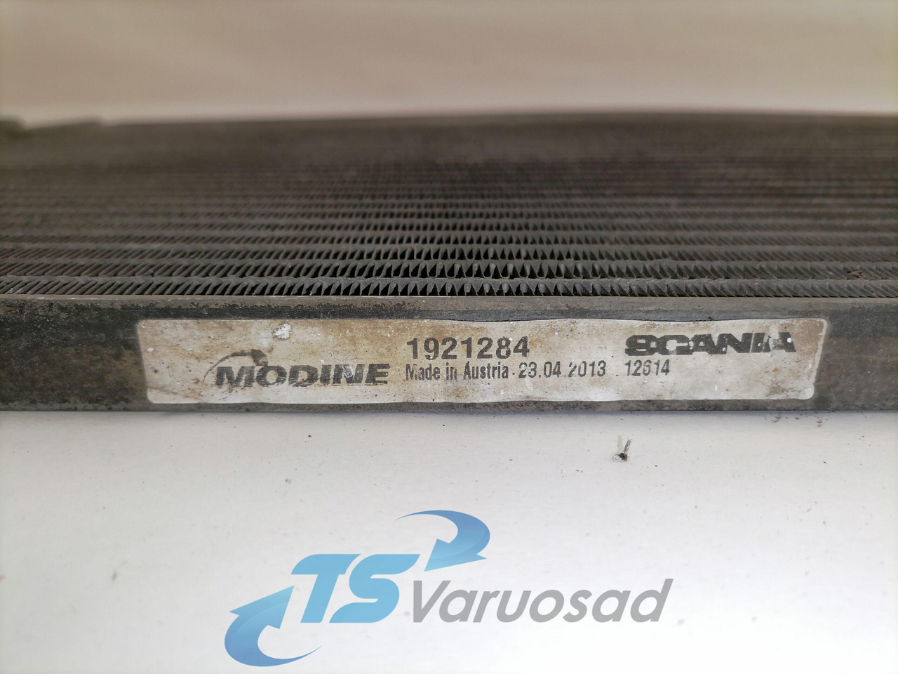 Scania A/C radiator 1921284 - Chauffage/ Ventilation pour Camion: photos 3 Scania A/C radiator 1921284 - Chauffage/ Ventilation pour Camion: photos 3