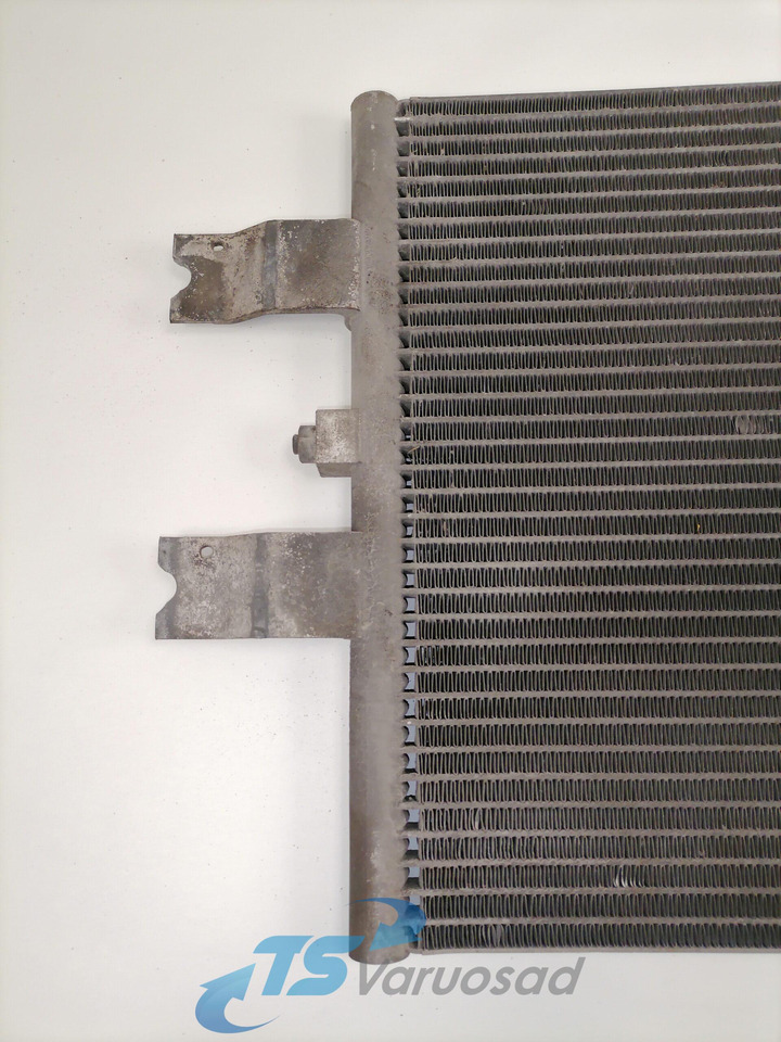 Scania A/C radiator 1921284 - Chauffage/ Ventilation pour Camion: photos 4 Scania A/C radiator 1921284 - Chauffage/ Ventilation pour Camion: photos 4