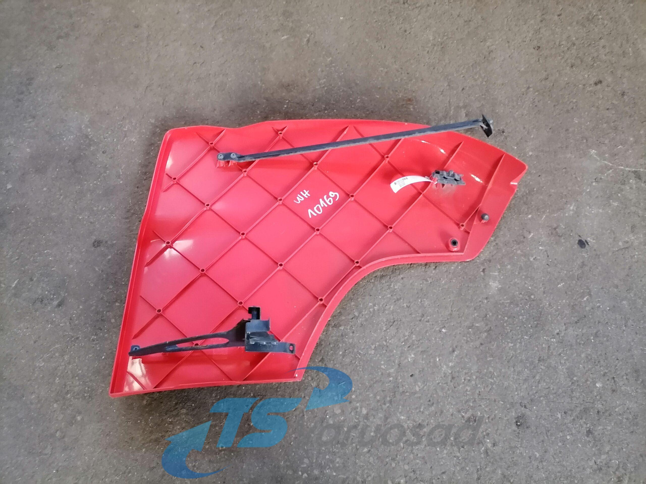 Scania Air deflector 1497723 - Aérodynamique/ Spoilers pour Camion: photos 2 Scania Air deflector 1497723 - Aérodynamique/ Spoilers pour Camion: photos 2