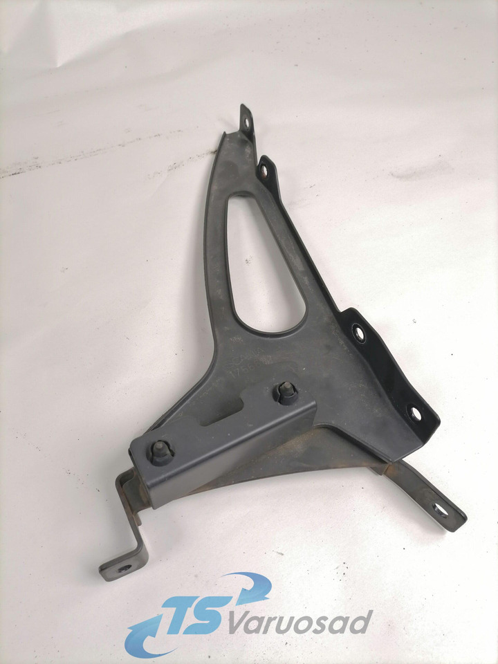 Scania Air deflector bracket 1756681 - Pièce universelle pour Camion: photos 1 Scania Air deflector bracket 1756681 - Pièce universelle pour Camion: photos 1