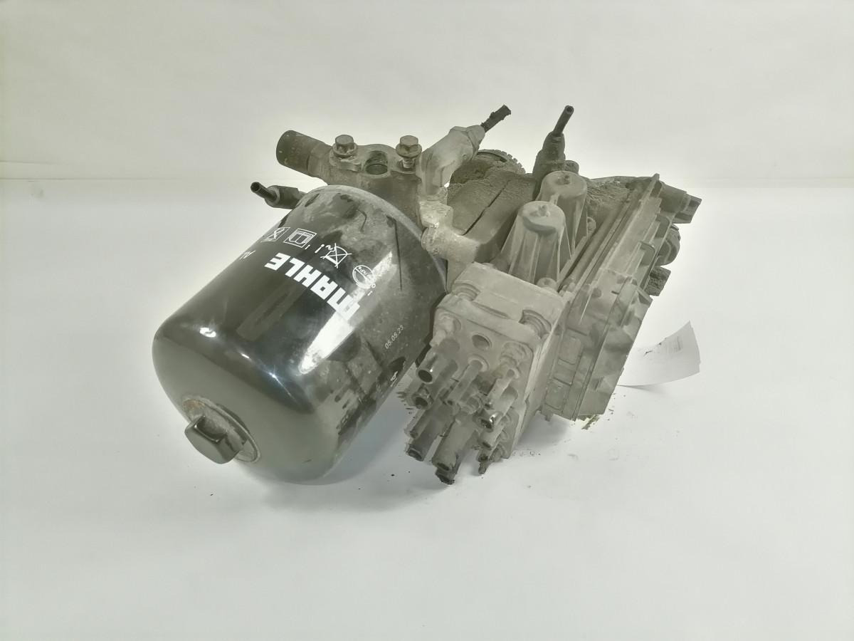 Scania Air dryer 2308777 - Valve de frein pour Camion: photos 4 Scania Air dryer 2308777 - Valve de frein pour Camion: photos 4