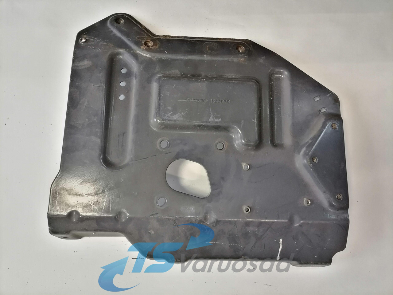 Scania Air dryer carrier plate 1544078 - Valve de frein pour Camion: photos 1 Scania Air dryer carrier plate 1544078 - Valve de frein pour Camion: photos 1