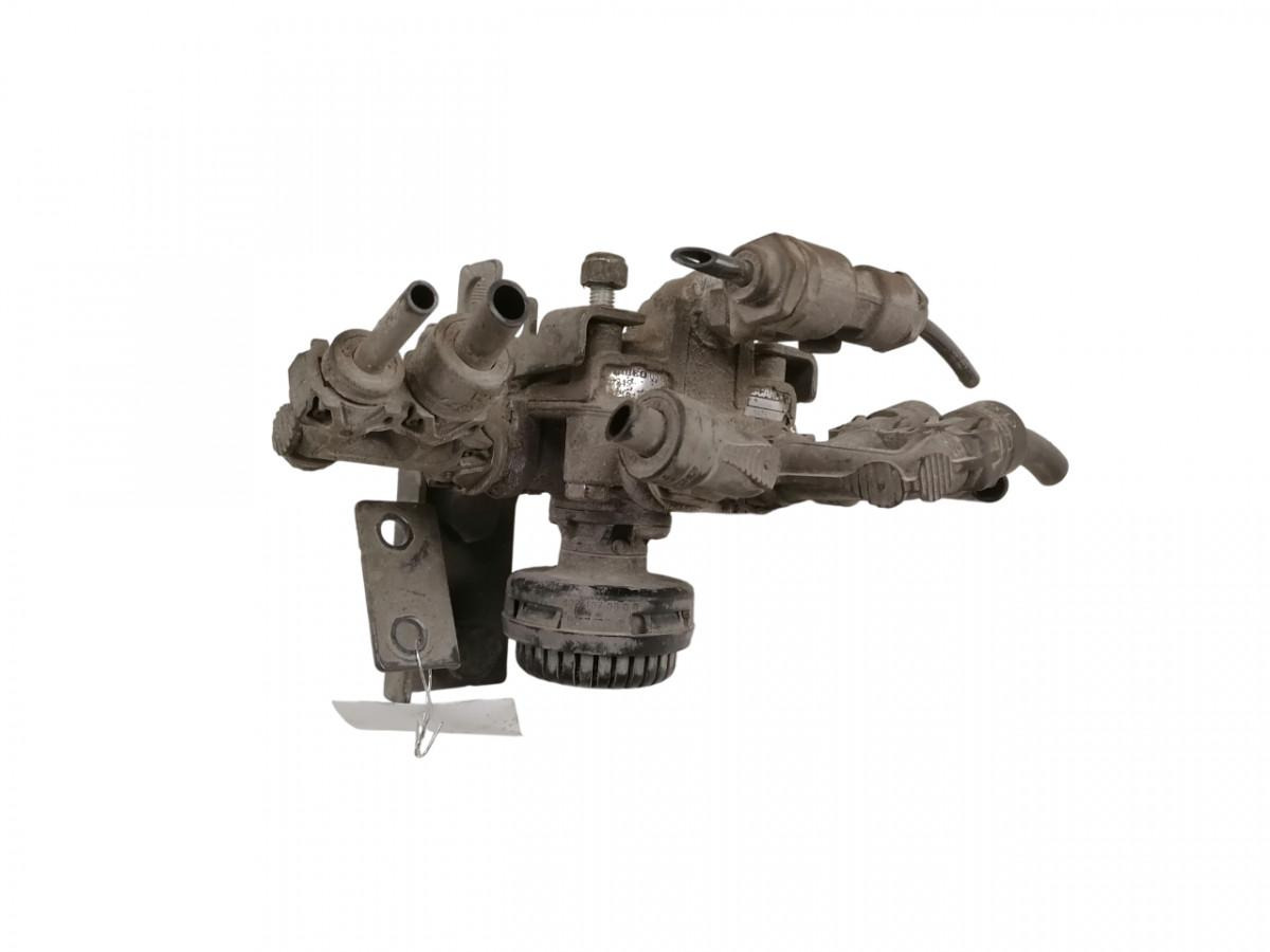 Scania Air pressure control valve 1425183 - Valve de frein pour Camion: photos 1 Scania Air pressure control valve 1425183 - Valve de frein pour Camion: photos 1