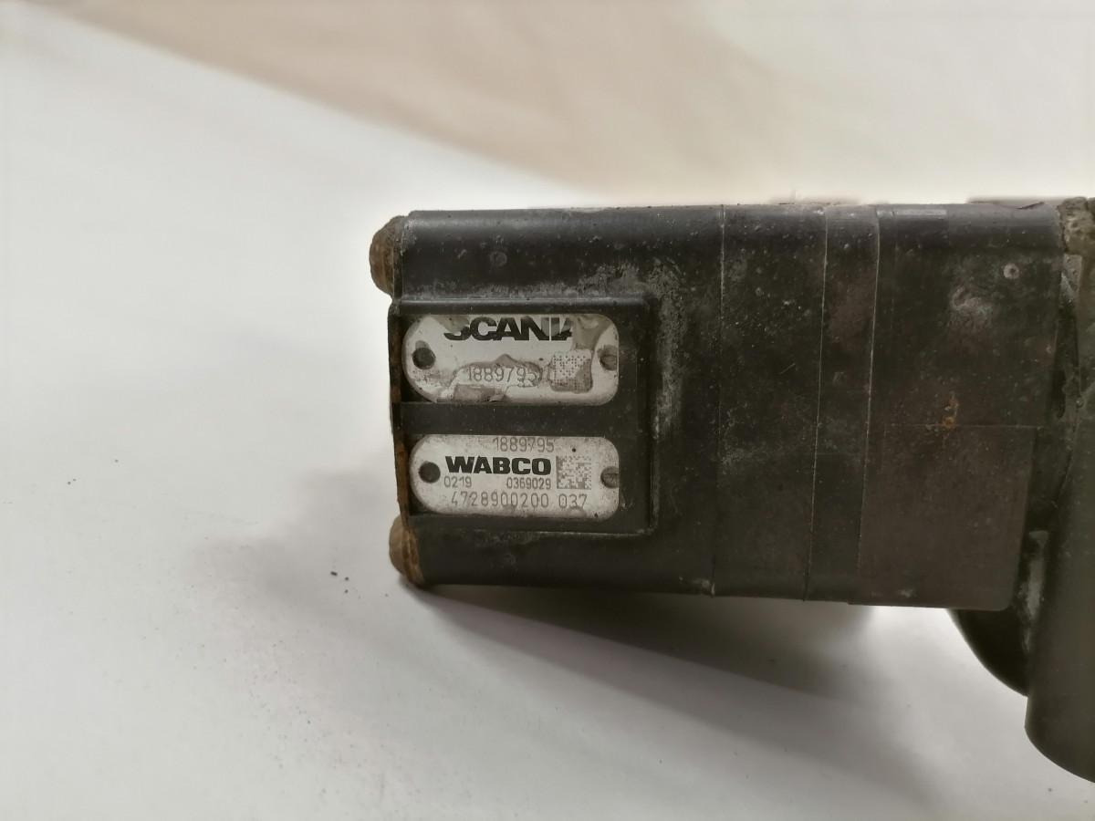 Scania Air suspension control valve, ECAS 1889795 - Valve de frein pour Camion: photos 4 Scania Air suspension control valve, ECAS 1889795 - Valve de frein pour Camion: photos 4