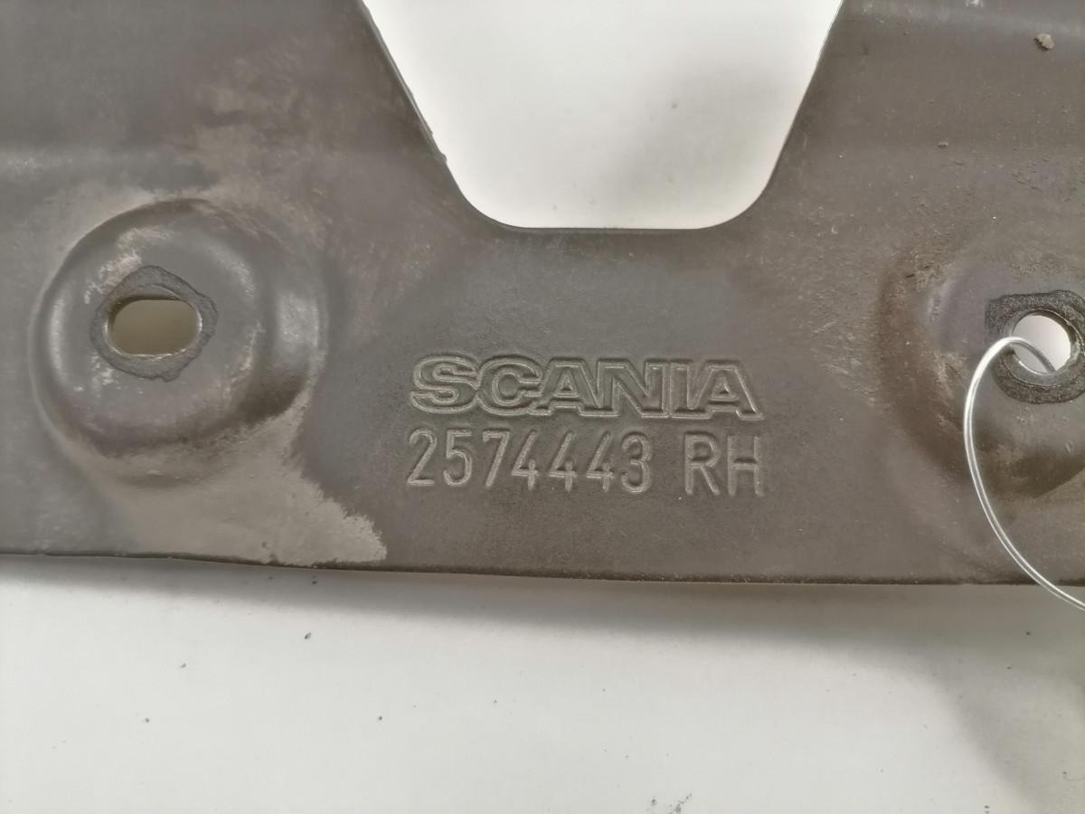 Scania Bracket 2574443 - Frame/ Châssis pour Camion: photos 3 Scania Bracket 2574443 - Frame/ Châssis pour Camion: photos 3