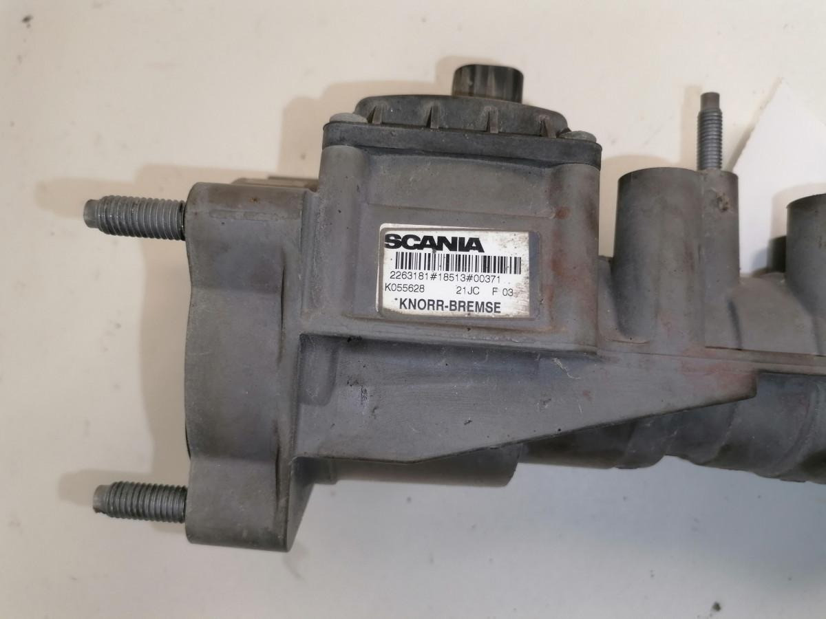Scania Brake pressure control 2263181 - Valve de frein pour Camion: photos 3 Scania Brake pressure control 2263181 - Valve de frein pour Camion: photos 3