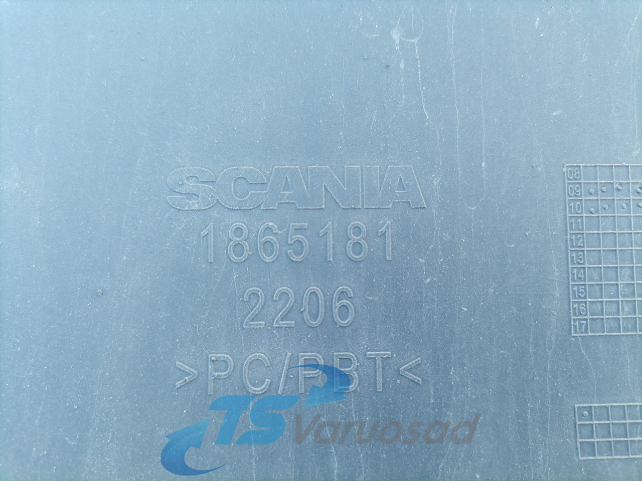Scania Bumper cover 1865181 - Angle de pare-chocs pour Camion: photos 4 Scania Bumper cover 1865181 - Angle de pare-chocs pour Camion: photos 4