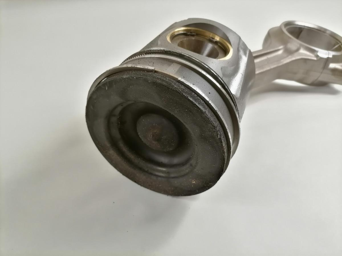 Scania Connecting rod + piston 1893313 - Pistons/ Anneaux/ Manchons pour Camion: photos 4 Scania Connecting rod + piston 1893313 - Pistons/ Anneaux/ Manchons pour Camion: photos 4