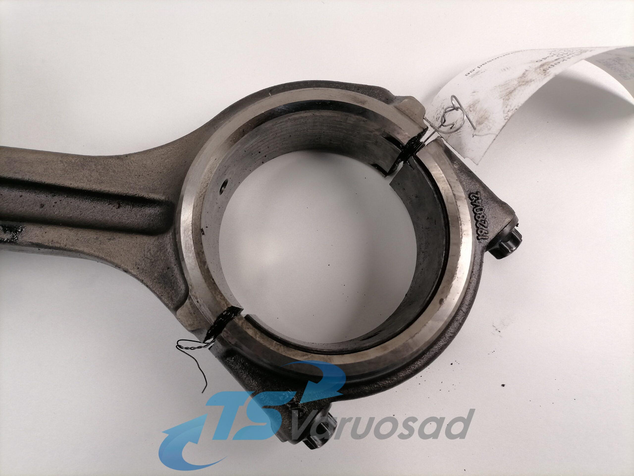 Scania Connecting rod + piston 2619545 - Pistons/ Anneaux/ Manchons pour Camion: photos 3 Scania Connecting rod + piston 2619545 - Pistons/ Anneaux/ Manchons pour Camion: photos 3