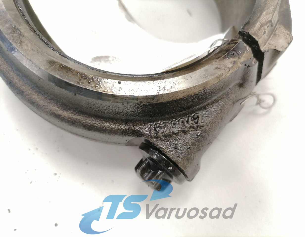 Scania Connecting rod + piston 2619545 - Pistons/ Anneaux/ Manchons pour Camion: photos 4 Scania Connecting rod + piston 2619545 - Pistons/ Anneaux/ Manchons pour Camion: photos 4