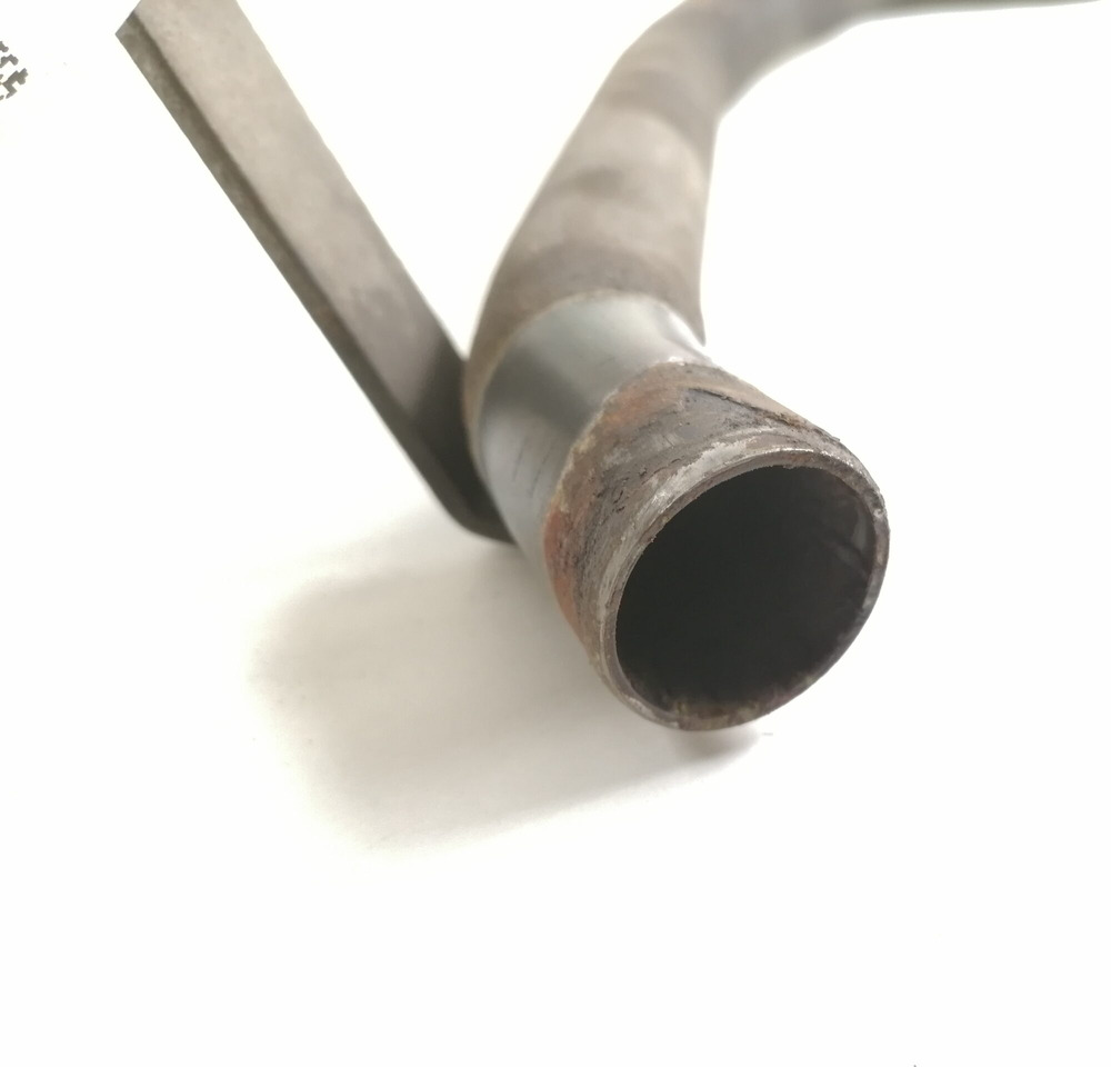 Scania Coolant pipe 1505785 - Système de refroidissement pour Camion: photos 4 Scania Coolant pipe 1505785 - Système de refroidissement pour Camion: photos 4