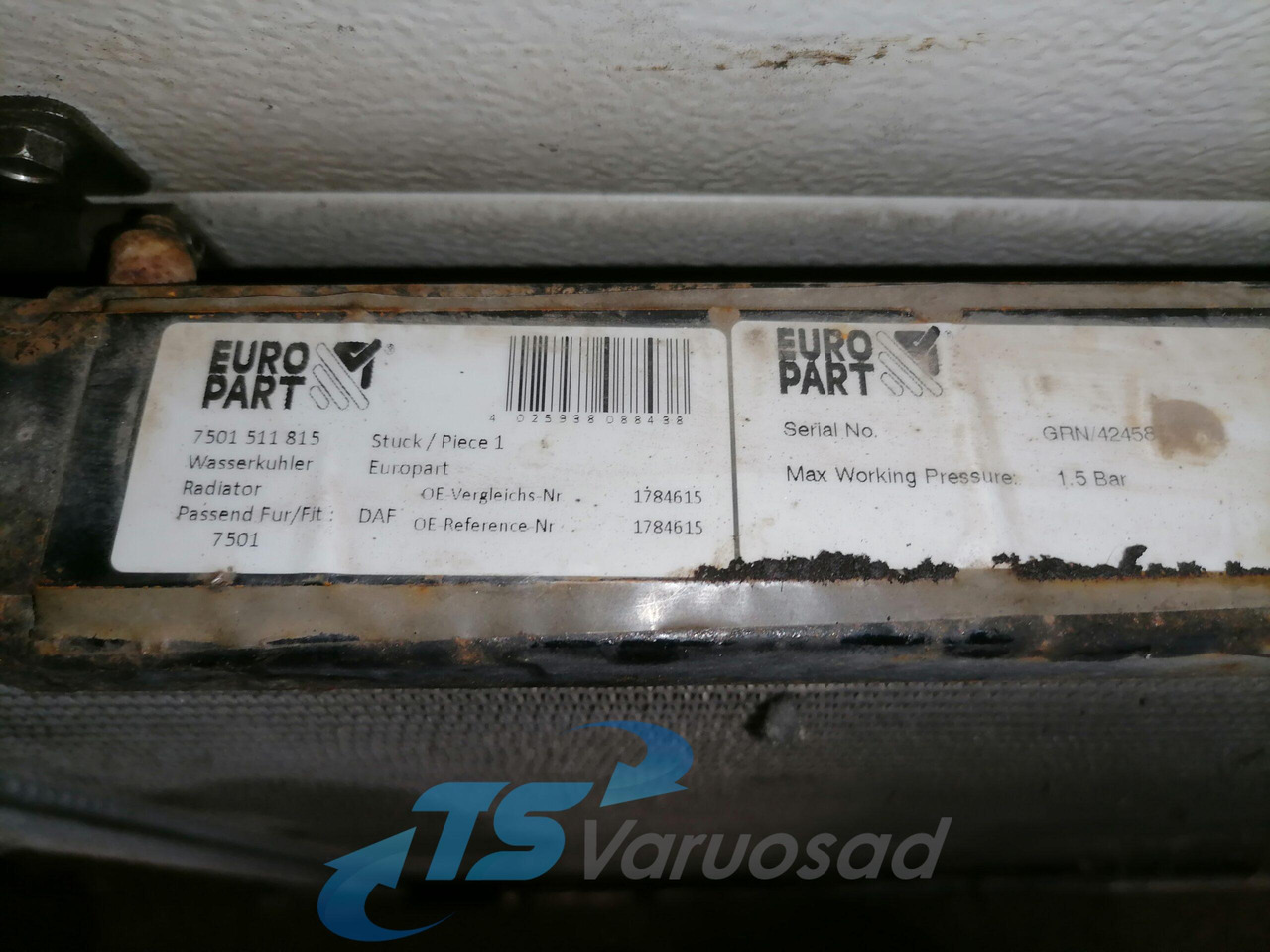 Scania Cooling radiator 1769999 - Radiateur pour Camion: photos 5 Scania Cooling radiator 1769999 - Radiateur pour Camion: photos 5