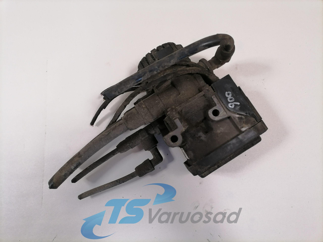 Scania EBS brake valve 1857012 - Valve de frein pour Camion: photos 1 Scania EBS brake valve 1857012 - Valve de frein pour Camion: photos 1
