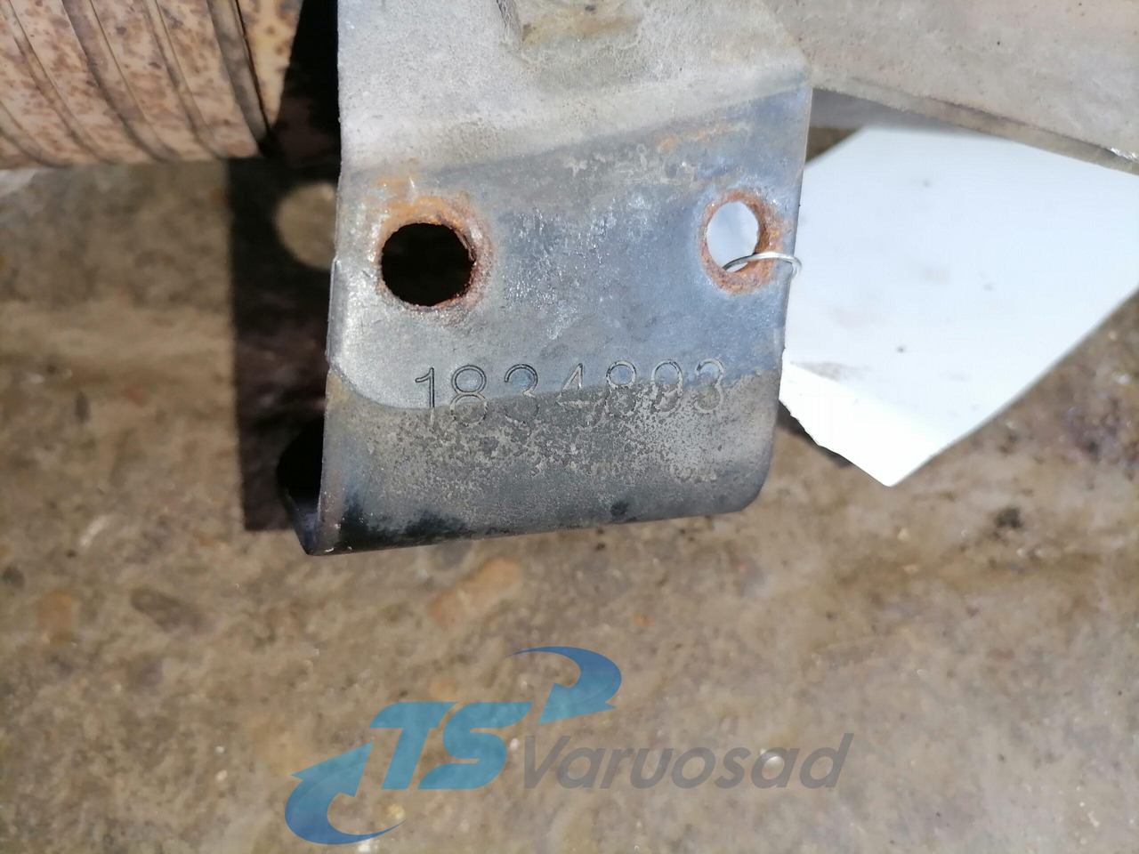 Scania Exhaust pipe 2139676 - Silencieux pour Camion: photos 2 Scania Exhaust pipe 2139676 - Silencieux pour Camion: photos 2