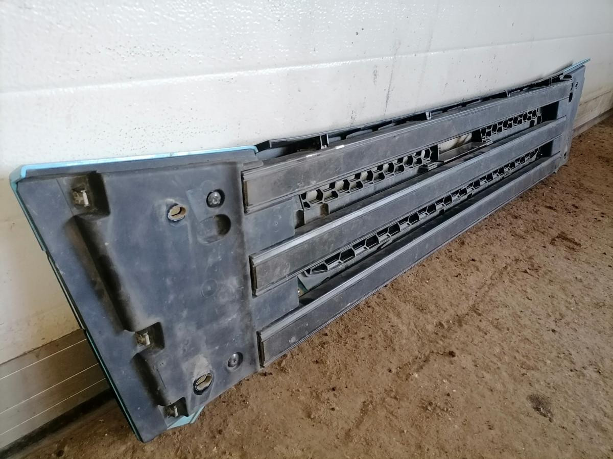 Scania Iluvõre, alumine 2307678 - Calandre pour Camion: photos 4 Scania Iluvõre, alumine 2307678 - Calandre pour Camion: photos 4