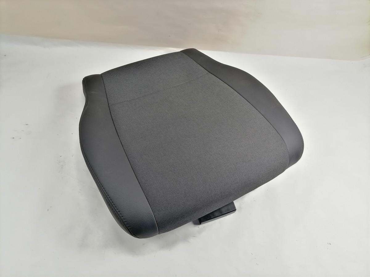 Scania Istmepadi (taastatud) 2189697 - Siège pour Camion: photos 2 Scania Istmepadi (taastatud) 2189697 - Siège pour Camion: photos 2