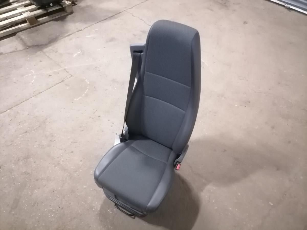 Scania Kaasreisija iste 2189640 - Siège pour Camion: photos 2 Scania Kaasreisija iste 2189640 - Siège pour Camion: photos 2