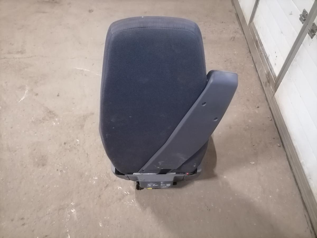 Scania Kaasreisija iste 2189640 - Siège pour Camion: photos 5 Scania Kaasreisija iste 2189640 - Siège pour Camion: photos 5