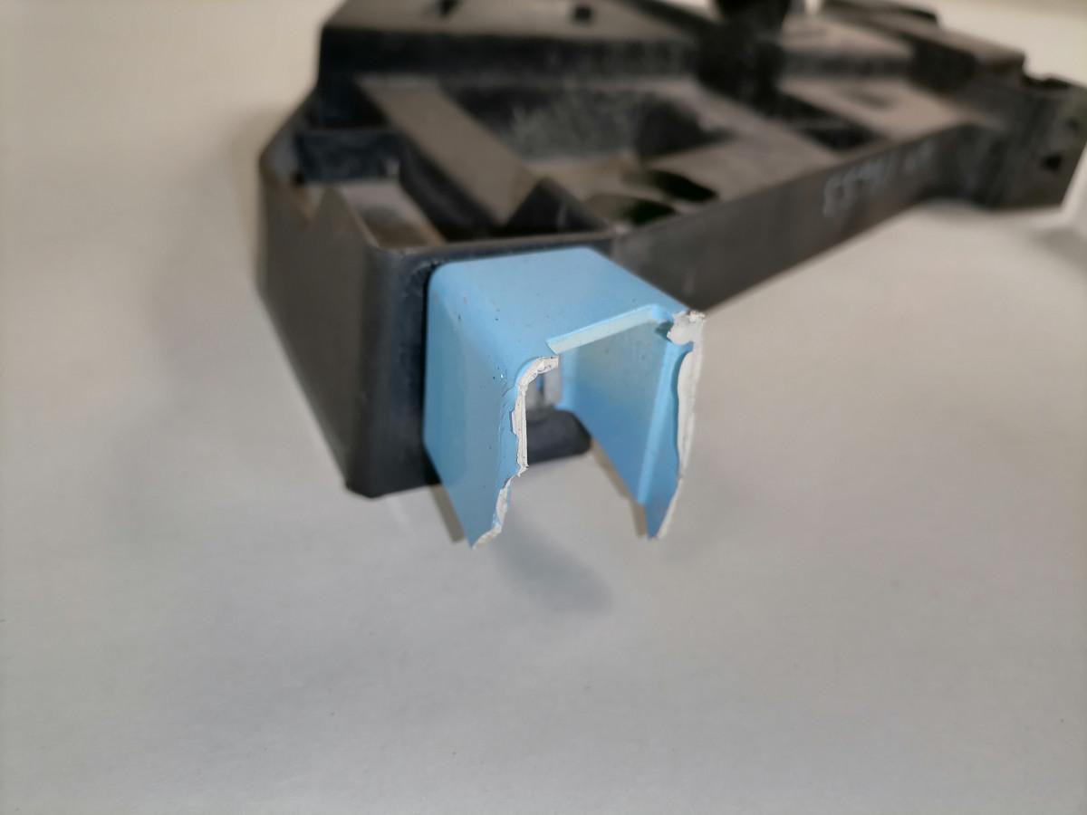 Scania Kabiini tuulesuunaja kandur 2326969 - Aérodynamique/ Spoilers pour Camion: photos 2 Scania Kabiini tuulesuunaja kandur 2326969 - Aérodynamique/ Spoilers pour Camion: photos 2