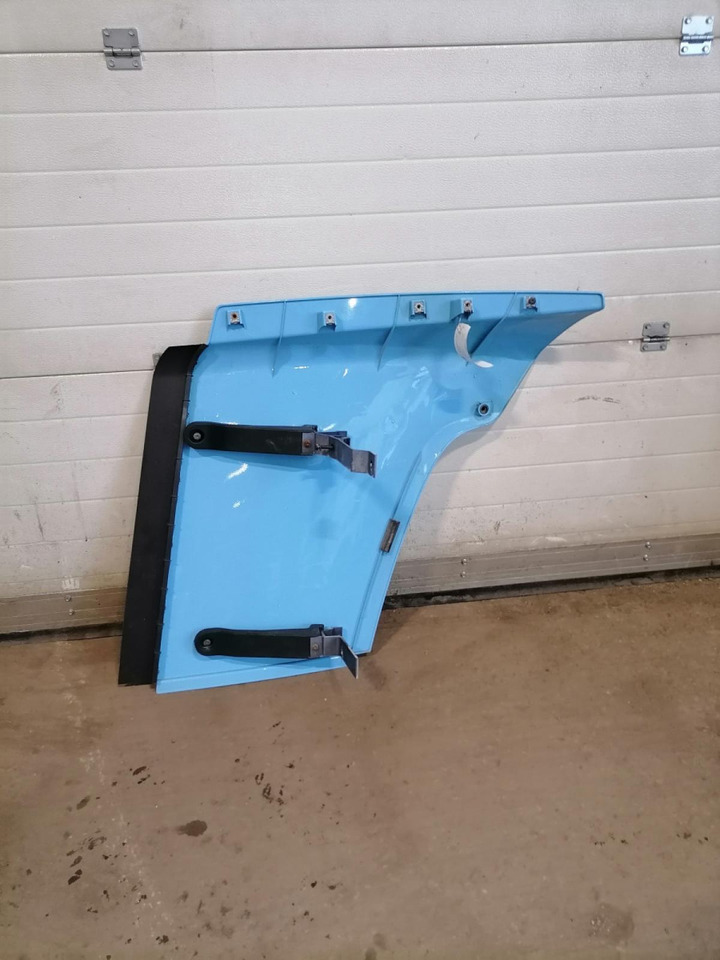 Scania Kabiini tuulesuunaja, ülemine vasak 2542888 - Aérodynamique/ Spoilers pour Camion: photos 3 Scania Kabiini tuulesuunaja, ülemine vasak 2542888 - Aérodynamique/ Spoilers pour Camion: photos 3