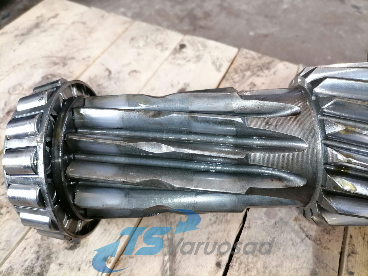 Scania Käigukasti võll 1770208 - Boîte de vitesse et pièces pour Camion: photos 5 Scania Käigukasti võll 1770208 - Boîte de vitesse et pièces pour Camion: photos 5