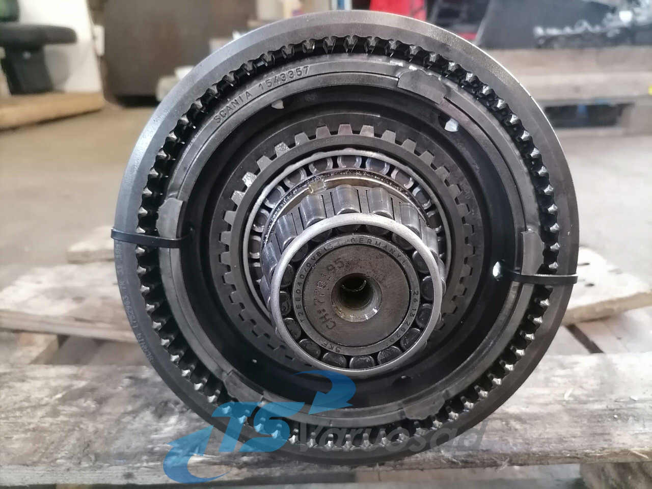 Scania Käigukasti võll 1776321 - Boîte de vitesse et pièces pour Camion: photos 3 Scania Käigukasti võll 1776321 - Boîte de vitesse et pièces pour Camion: photos 3