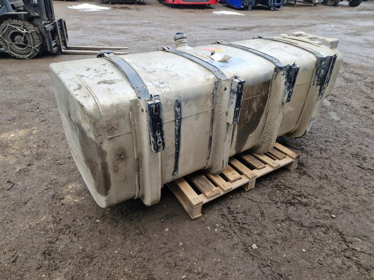 Scania Kütusepaak 1000L 1896480 - Réservoir de carburant pour Camion: photos 3 Scania Kütusepaak 1000L 1896480 - Réservoir de carburant pour Camion: photos 3