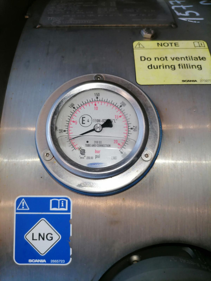 Scania Kütusepaak 406L (LNG) 2859386 - Réservoir de carburant pour Camion: photos 4 Scania Kütusepaak 406L (LNG) 2859386 - Réservoir de carburant pour Camion: photos 4