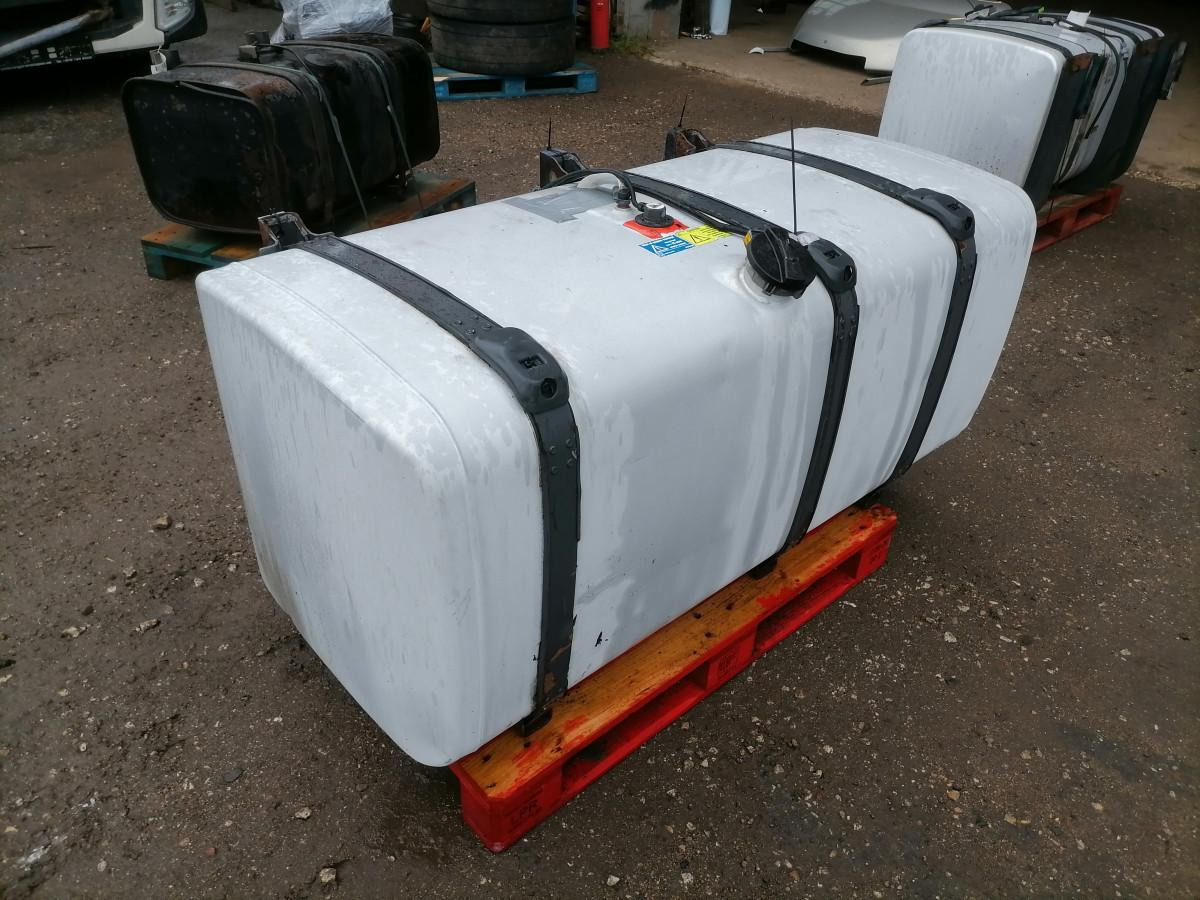 Scania Kütusepaak 750L 1888928 - Réservoir de carburant pour Camion: photos 2 Scania Kütusepaak 750L 1888928 - Réservoir de carburant pour Camion: photos 2